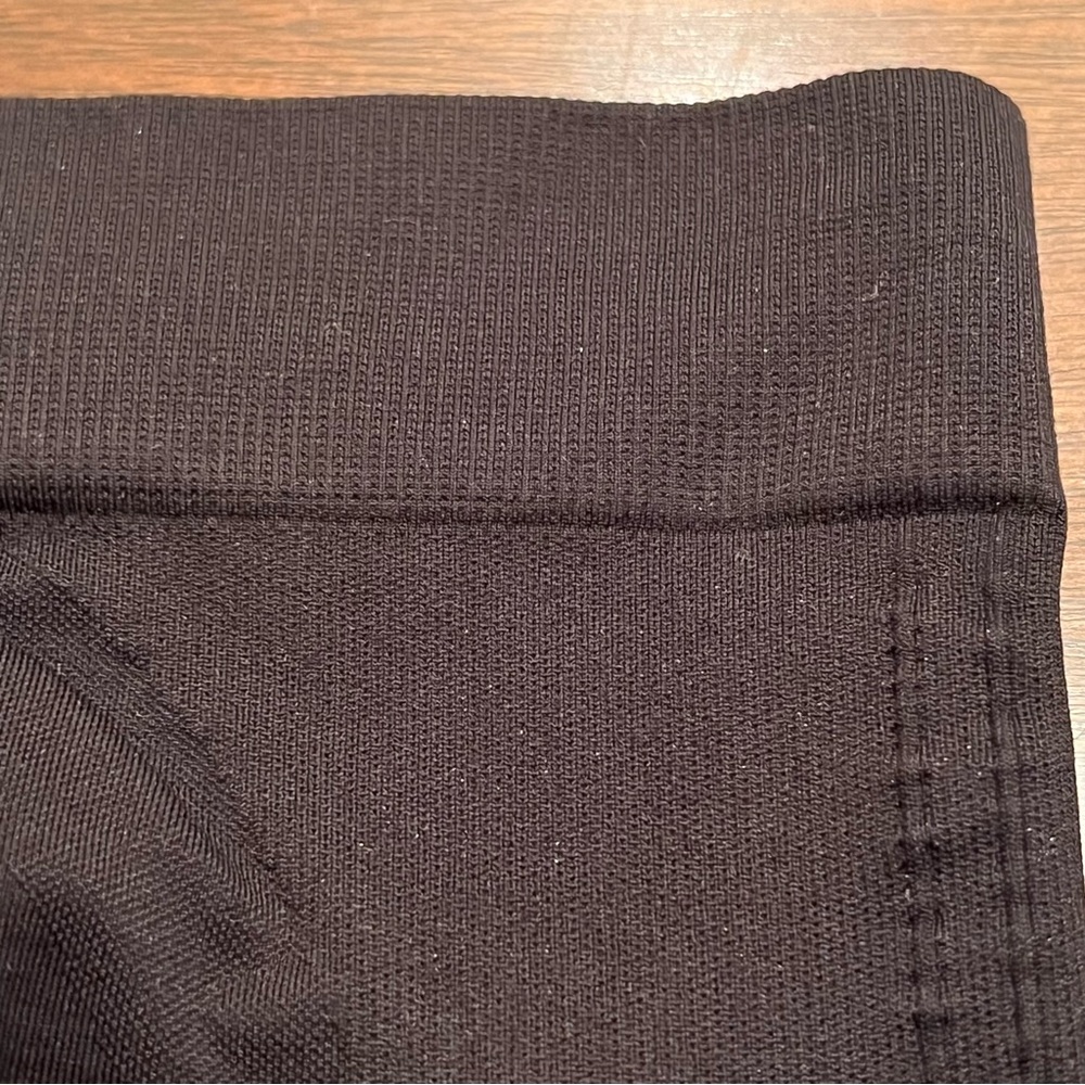 Blanqi Black Stretchy Maternity Leggings - Picture 7 of 11